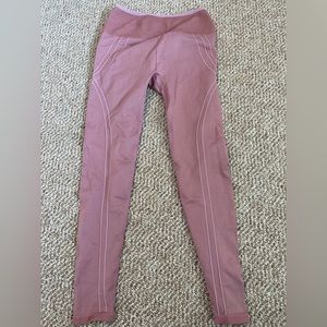 Fabletics - Seamless Legging - Size: M - PINK/LAVENDER